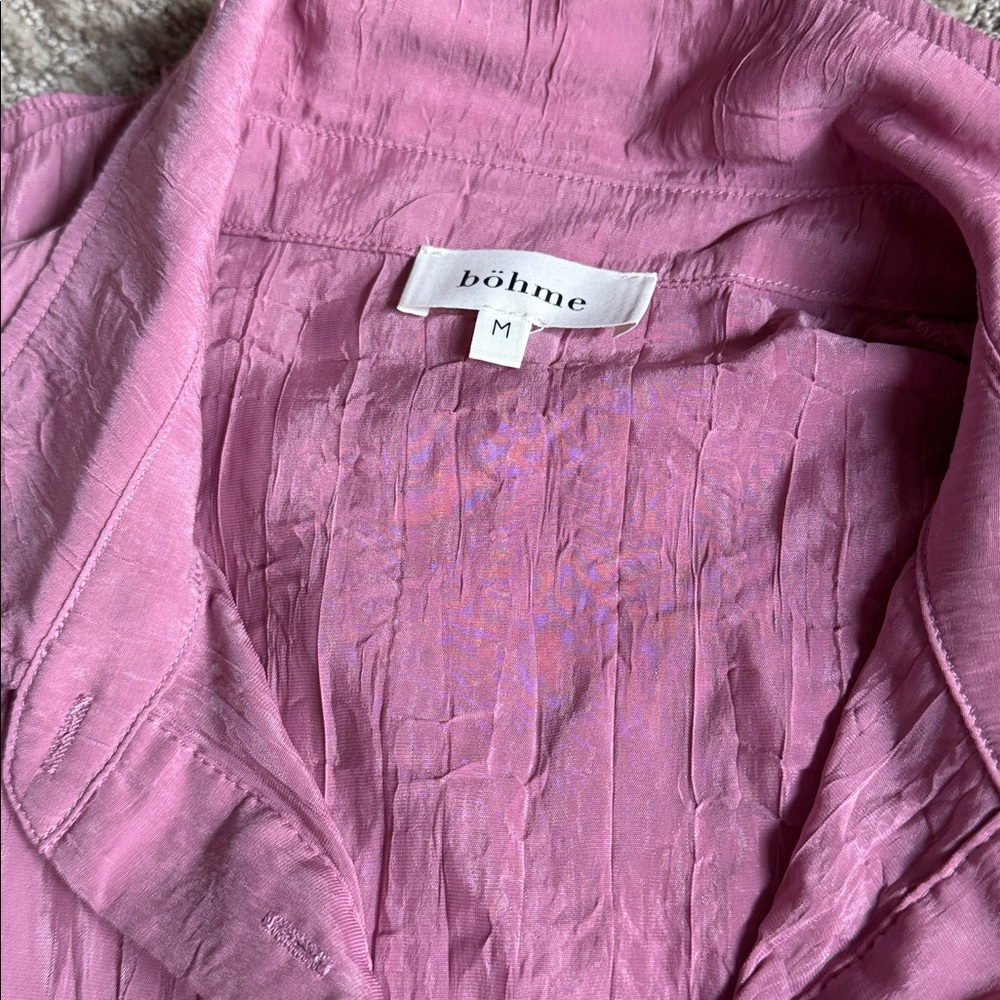 Bohme Wrinkle Button Front Top Euc - image 6